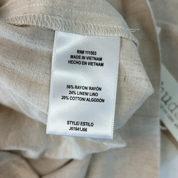 NWT June and Hudson Wide Leg Capri Length Oatmeal Color Pants - Picture 2 of 9